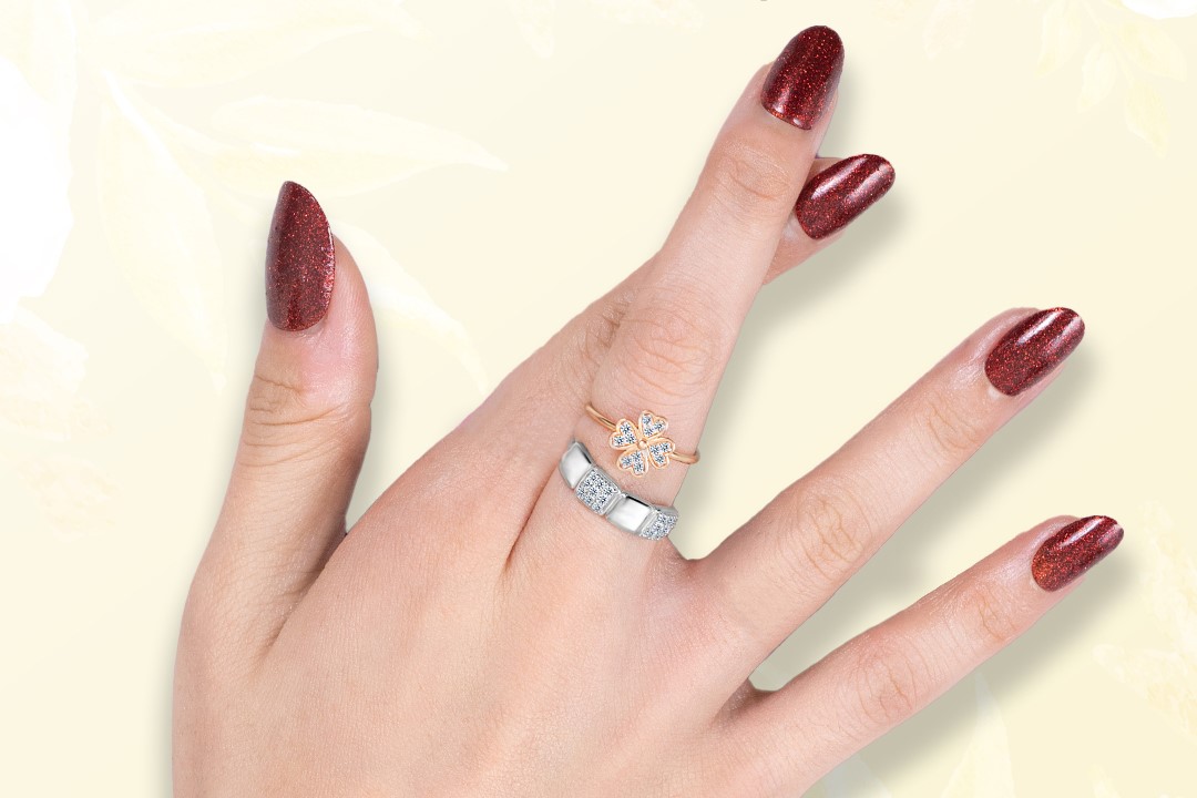 Deretan Selebriti yang Telah Memakai Cincin Tunangan di Tahun Ini, Siapa Saja?	