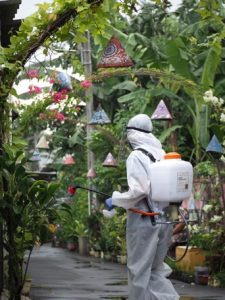Upaya Kurangi Penyebaran Covid 19, PT Central Mega Kencana Melakukan Program CSR Disinfeksi di Wilayah Pabrik, Ciracas Jakarta Timur