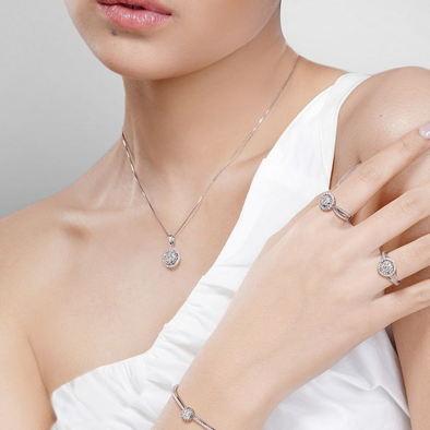 Mengapa Anak Muda Lebih Suka Memakai Perhiasan White Gold?