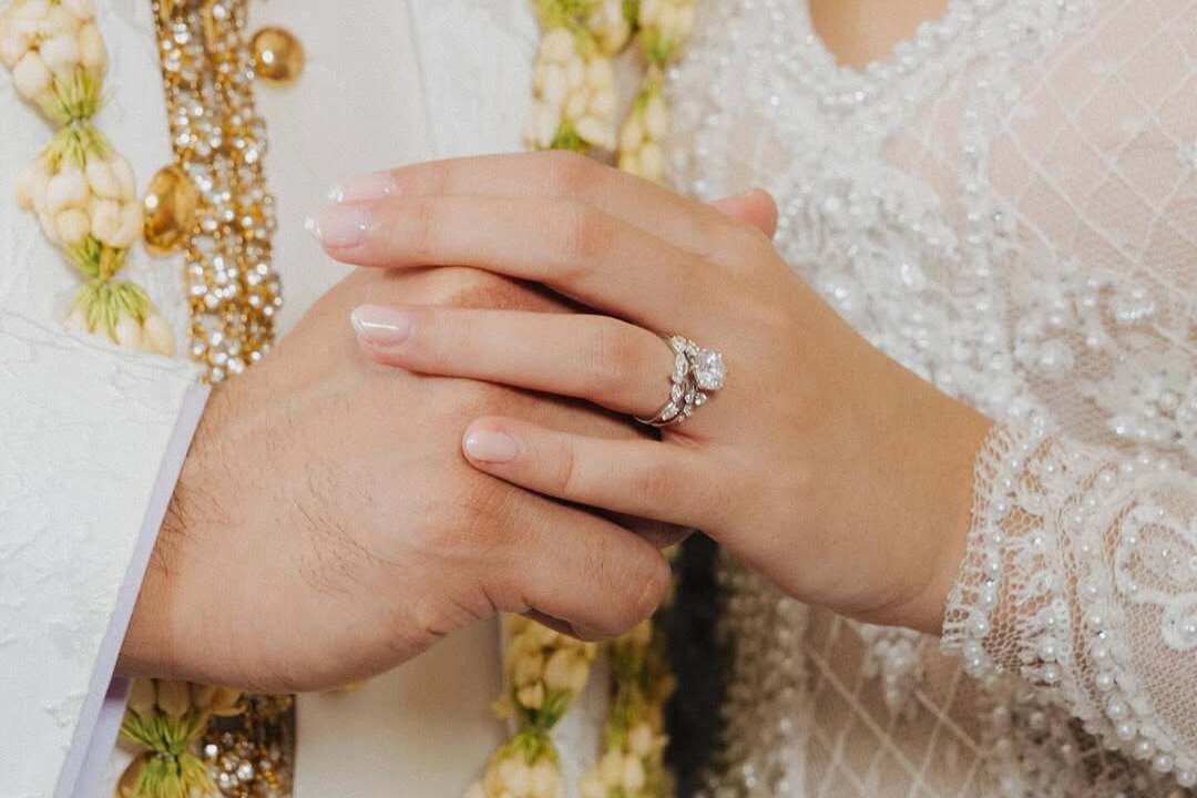 Wedding Ring ala Selebriti yang Bisa Jadi Inspirasi untuk Pernikahanmu