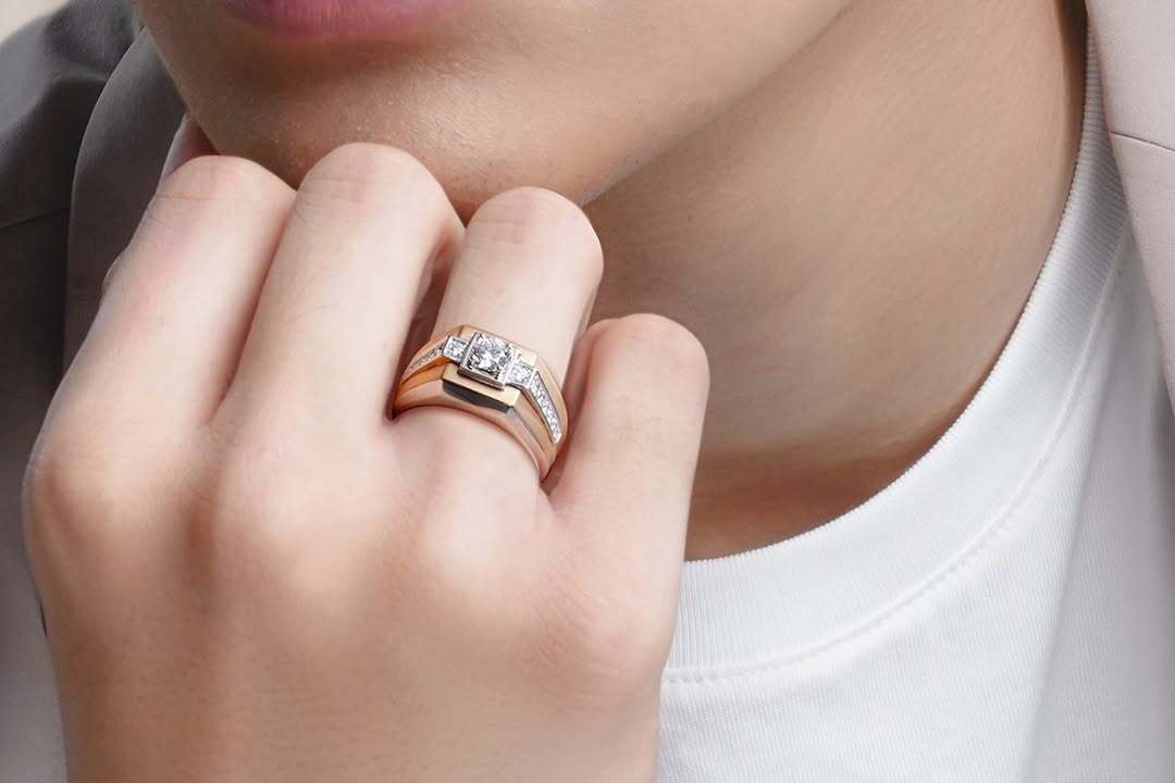 Inspirasi Model Cincin Pria Elegan Untuk Hadiah Para Pria yang Kekinian